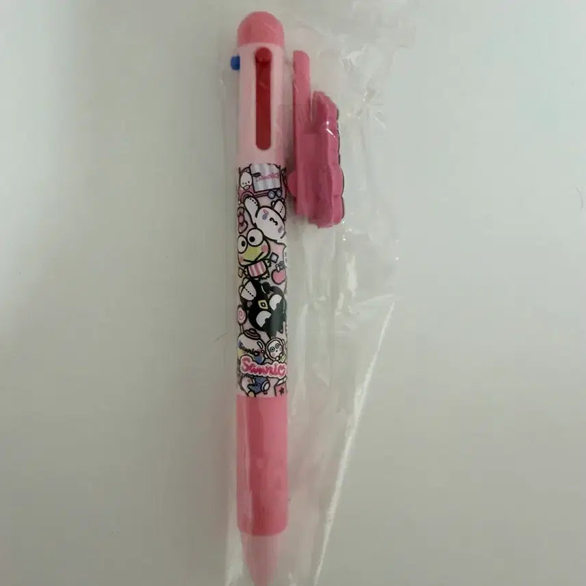 [BUNJANG] Sanrio Characters 3-Color Ballpoint Pen + Mechanical Pencil / 산리오 캐릭터 와글 와글 3색 볼펜 + 샤프 새상품