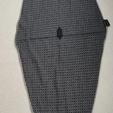 [BUNJANG] Hermes Scarf Gray Chain Pattern / 에르메스 스카프 회색 체인 패턴