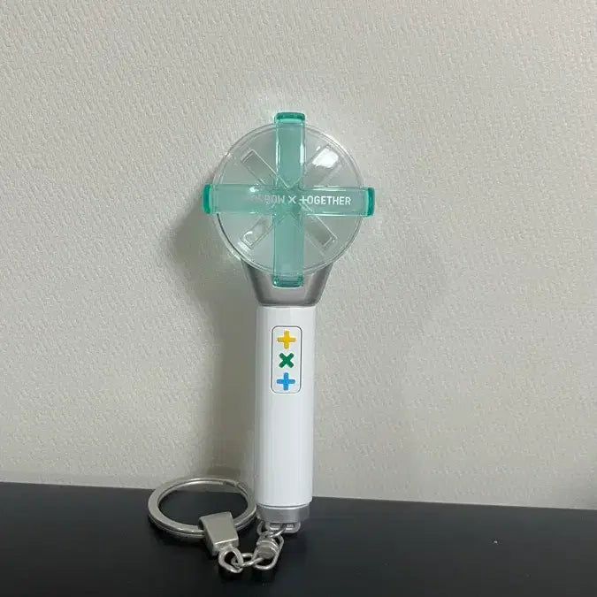 [BUNJANG] TXT MOA ver.1 Keyring / 한정판 투바투 미니 모아봉 ver.1 키링 투모로우바이투게더