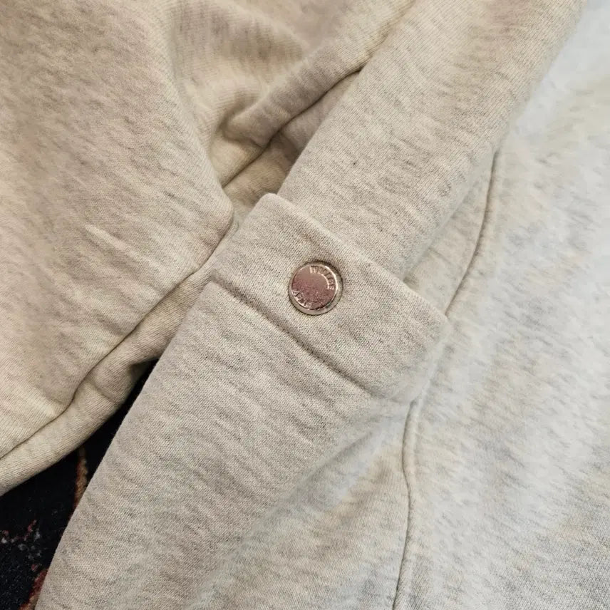 [BUNJANG] 윌비플레이 24fw 스냅 후드 오트밀 / 윌비플레이 24fw 스냅 후드 오트밀