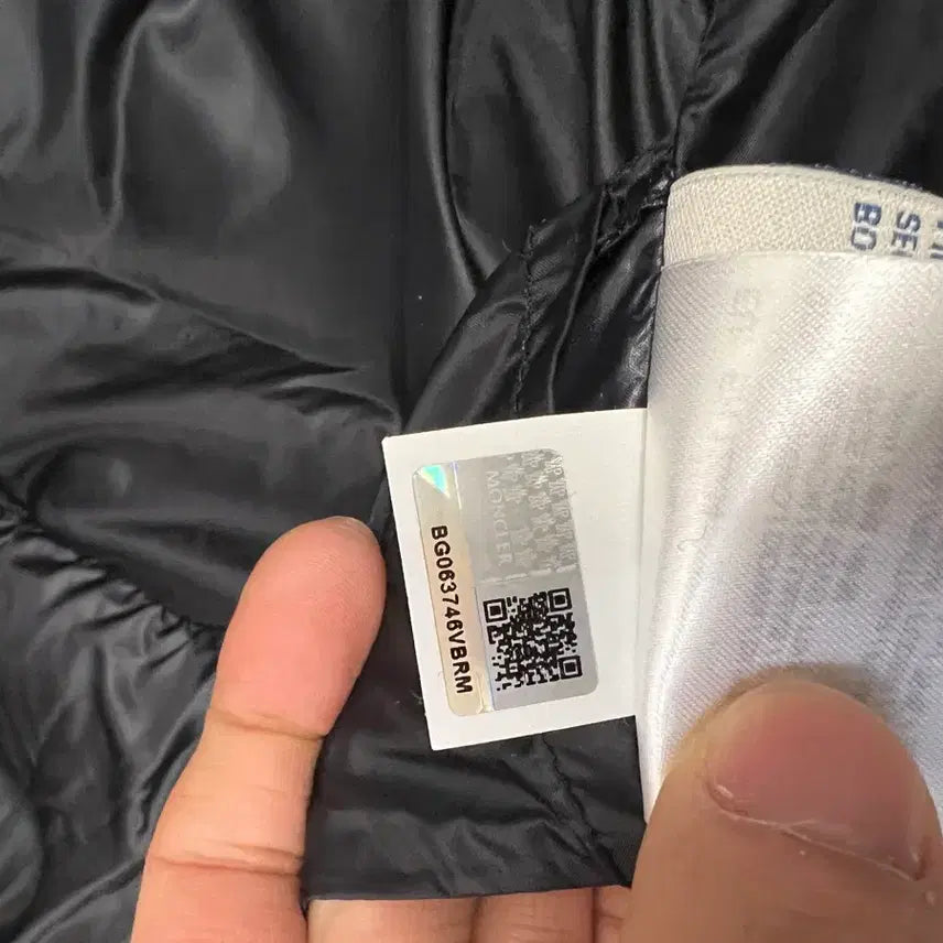 [BUNJANG] Moncler Down Vest / 몽클레어 다운 베스트