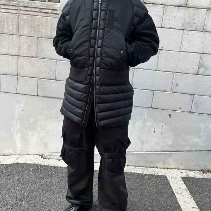 [BUNJANG] Moncler Down Vest / 몽클레어 다운 베스트