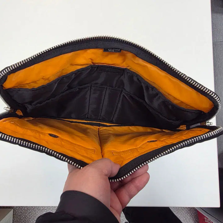 [BUNJANG] Porter Tanker Document Case / [1회사용] 포터 탱커 도큐먼트 케이스