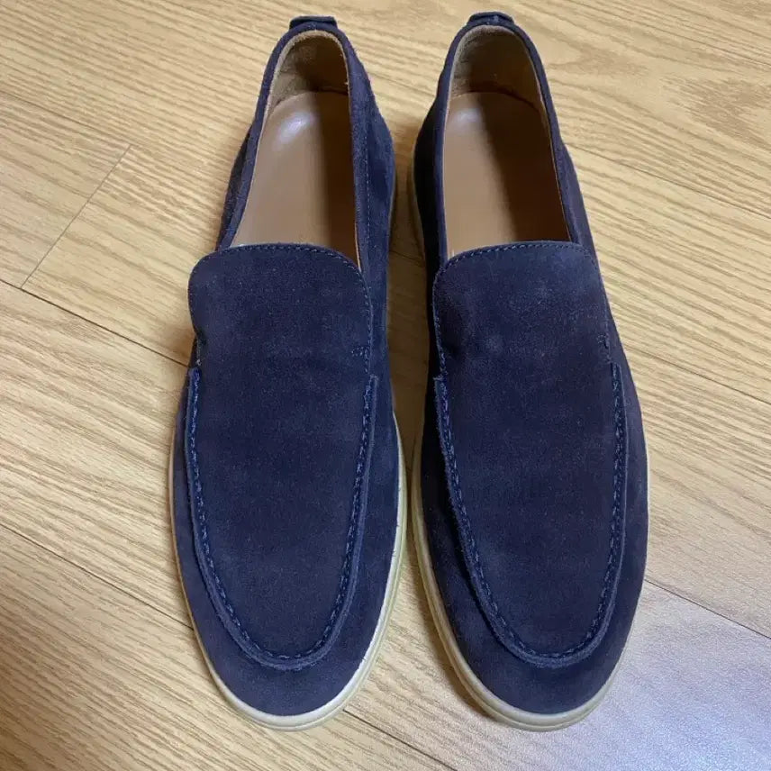 [BUNJANG] Brooks Brothers Women's Suede Loafers / 브룩스 브라더스 여성 스웨이드 로퍼