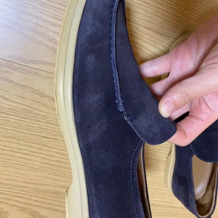 [BUNJANG] Brooks Brothers Women's Suede Loafers / 브룩스 브라더스 여성 스웨이드 로퍼