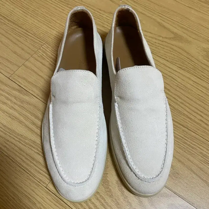 [BUNJANG] Brooks Brothers Women's Suede Loafers / 브룩스 브라더스 여성 스웨이드 로퍼