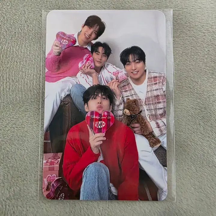 [BUNJANG] Day6 Kitkat Group Photocard / 데이식스 킷캣 단체 포카