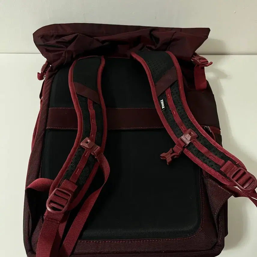[BUNJANG] THULE Backpack / THULE 툴레 백팩 가방 정품