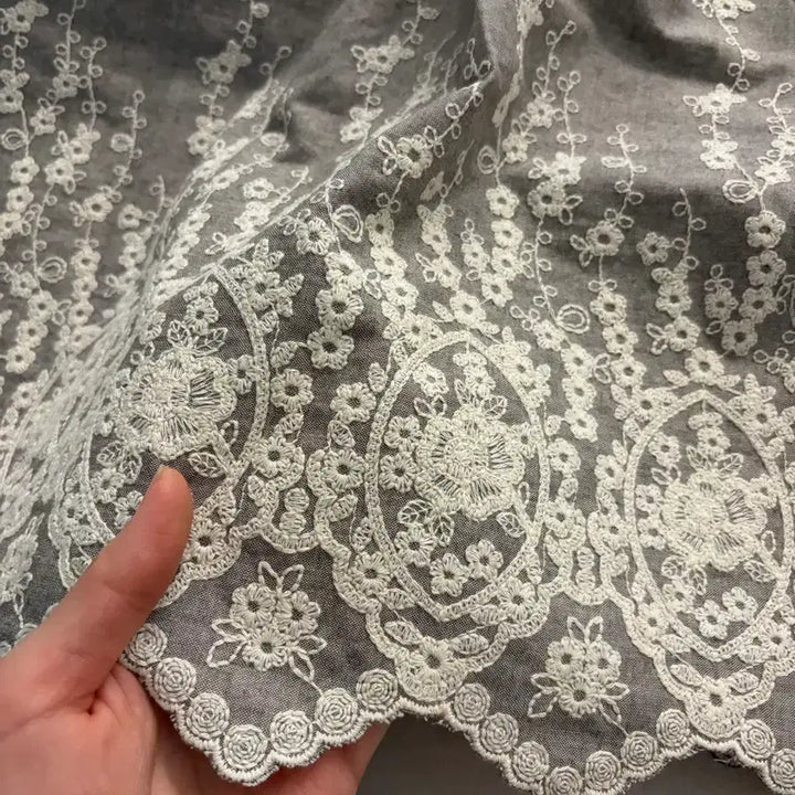 [BUNJANG] Handmade Gray Lace Apron / 핸드메이드 자수 레이스 에이프런 그레이 앞치마