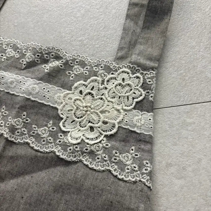 [BUNJANG] Handmade Gray Lace Apron / 핸드메이드 자수 레이스 에이프런 그레이 앞치마