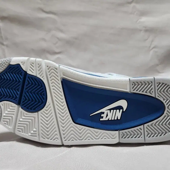 [SOLD OUT] 조던 4 레트로 인더스트리얼 블루 (260mm)