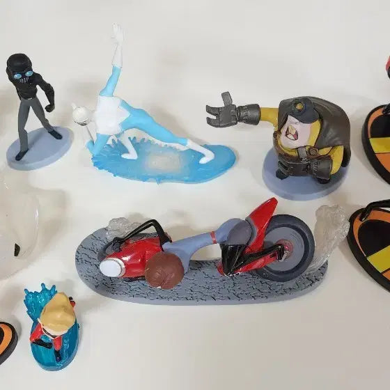 [BUNJANG] Disney Pixar The Incredibles Figure Set / 디즈니 픽사 인크레더블 피규어세트