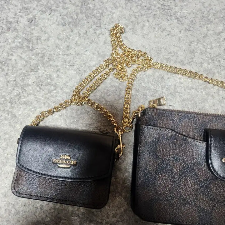 [BUNJANG] Coach Signature Poppy Chain Crossbody Bag / 실착 2회 코치 시그니처 파피 체인 크로스바디 CFC3328AB