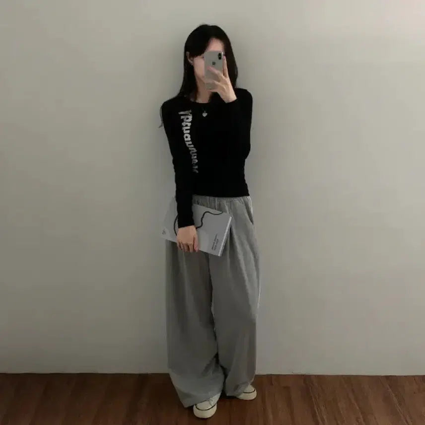 [BUNJANG] Avely Side Shirring Lettering Long Sleeve T-shirt / (새상품/원가판매) 에이블리 옆셔링 레터링 긴팔 티셔츠