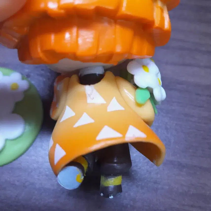 [BUNJANG] Demon Slayer Zenitsu Figure / 귀멸의 칼날 젠이츠 피규어