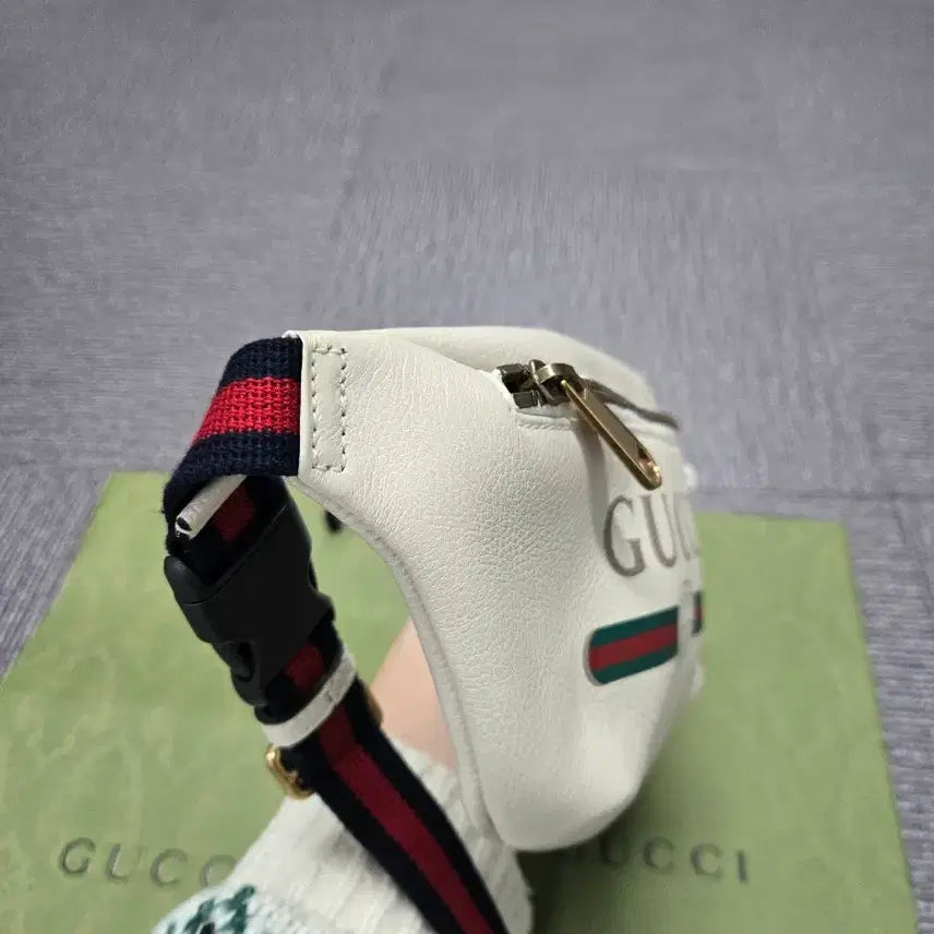 [BUNJANG] Gucci Belt Bag / [특가][정품] 구찌 띠로고 힙색 벨트백