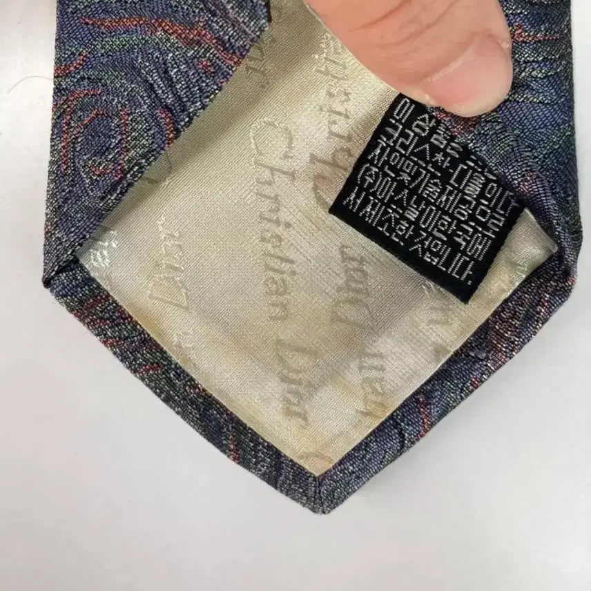 [SOLD OUT] 크리스찬디올무슈 넥타이