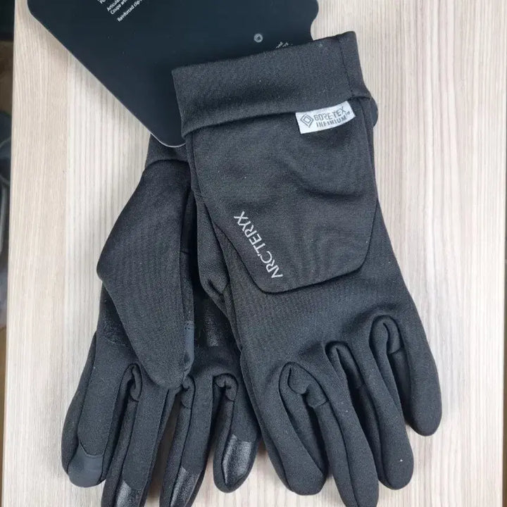 [BUNJANG] Arc'teryx Gloves / 아크테릭스 장갑. 러닝장갑. 등산장갑