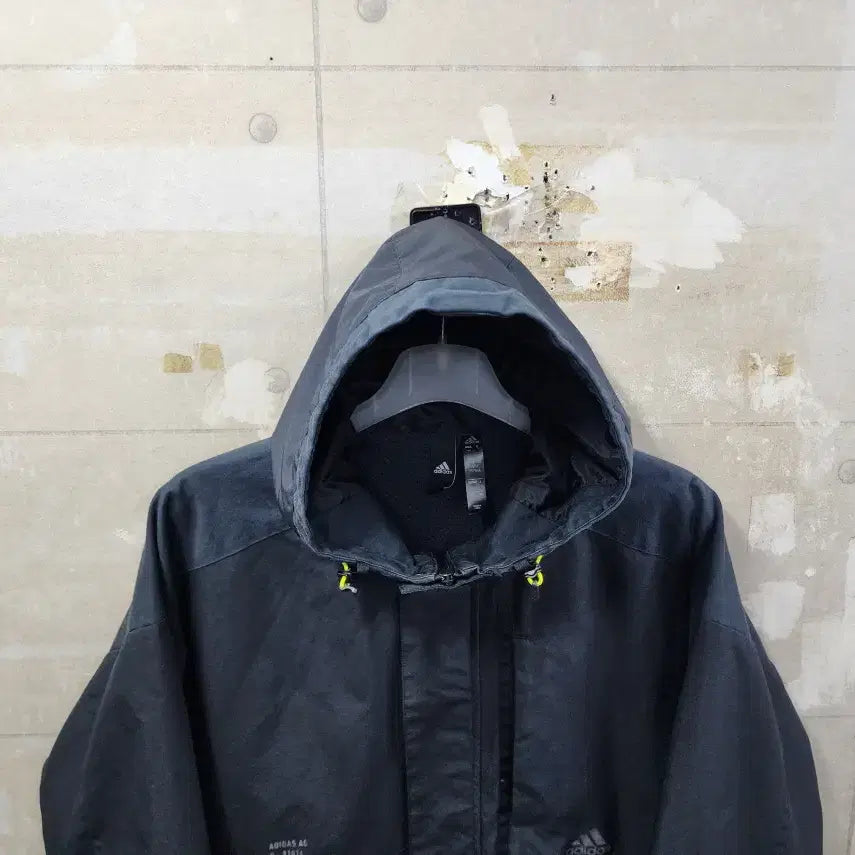 [SOLD OUT] 아디다스 남성 테크 우븐 백자켓 점퍼/100size/상태우수