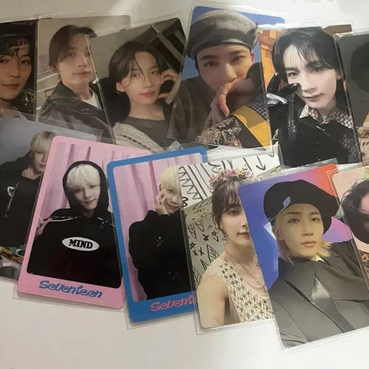[BUNJANG] Seventeen Jeonghan Carat Ver. Bundle Set Photocard &amp; Name Tag / 일괄 급처 세븐틴 윤정한 포카 캐럿반 일괄 판매 명찰 증사