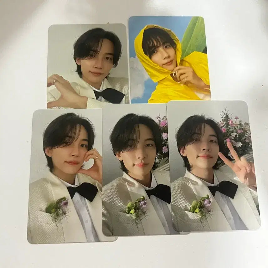 [BUNJANG] Seventeen Jeonghan Carat Ver. Bundle Set Photocard &amp; Name Tag / 일괄 급처 세븐틴 윤정한 포카 캐럿반 일괄 판매 명찰 증사
