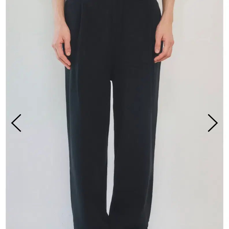 [BUNJANG] Wednesday Oasis Button Knit Pants Black / 웬즈데이오아시스 버튼 니트 팬츠 블랙 / 정상가89,800원