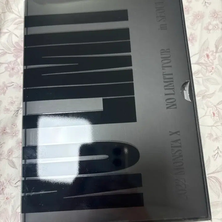 [BUNJANG] Monsta X Concert DVD / 몬스타엑스 콘서트 디스크