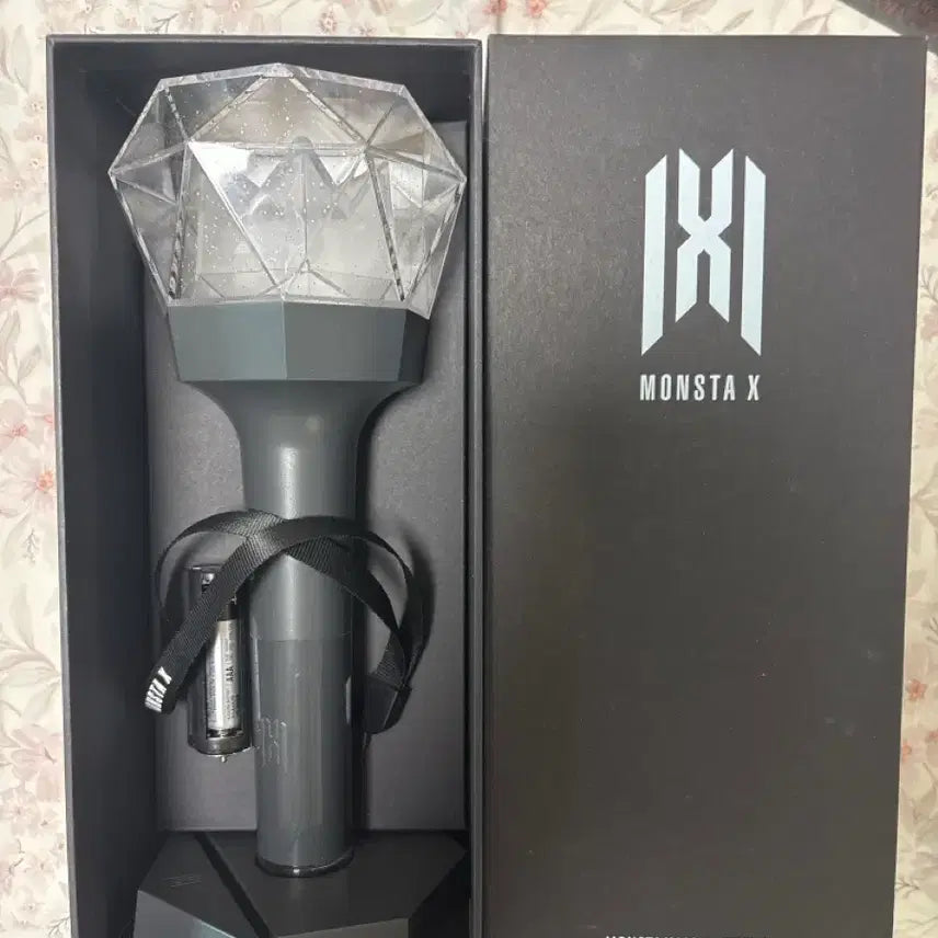 [BUNJANG] Monsta X Light Stick Ver. 2 / 몬스타엑스 응원봉 몬둥이 버전 2