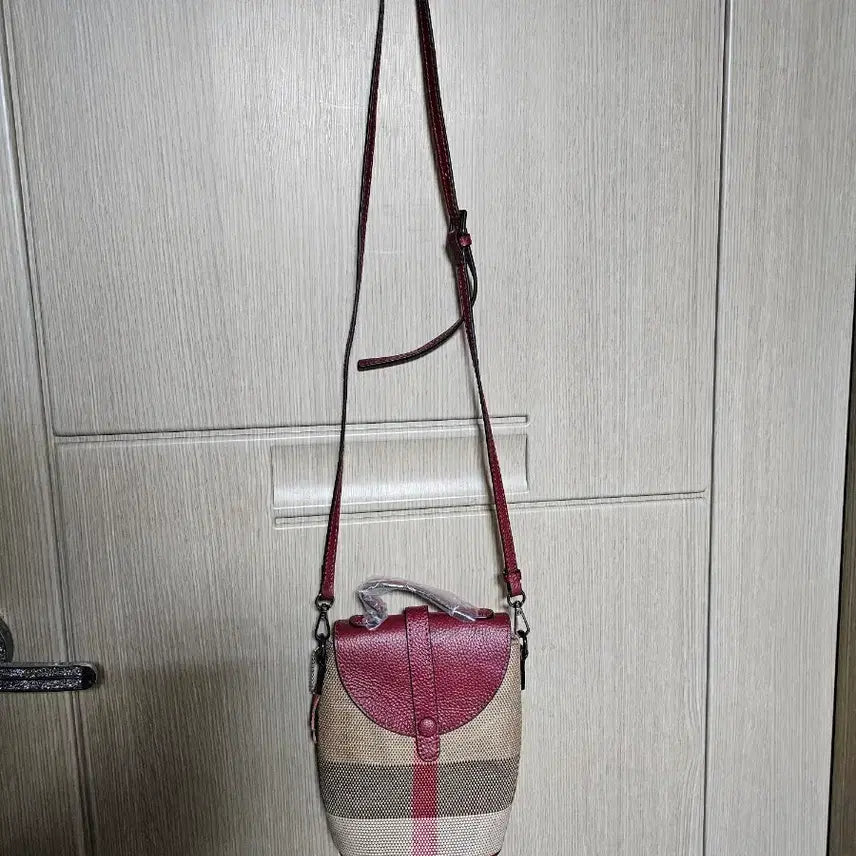 [BUNJANG] Bucket Style Crossbody Shoulder Bag / 크로스 가방