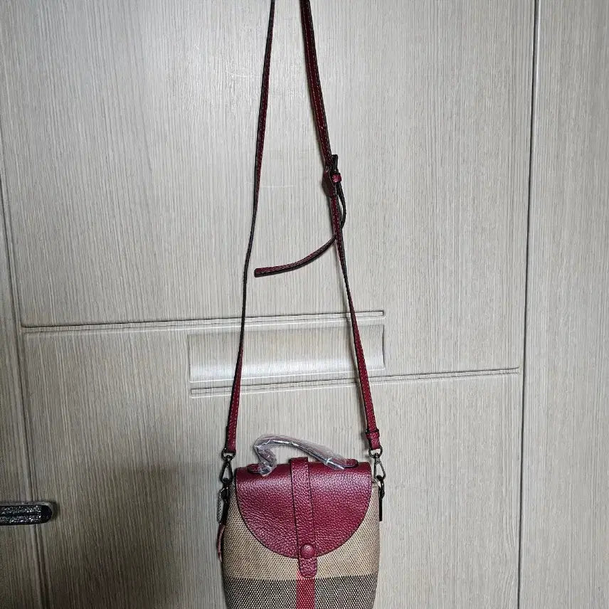 [BUNJANG] Bucket Style Crossbody Shoulder Bag / 크로스 가방