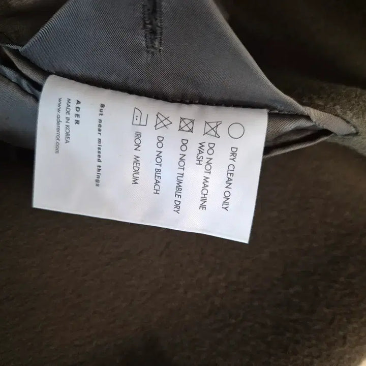 [BUNJANG] ADER Error Ladon Coat Khaki A2 / [A2] 아더에러 라돈 코트 카키