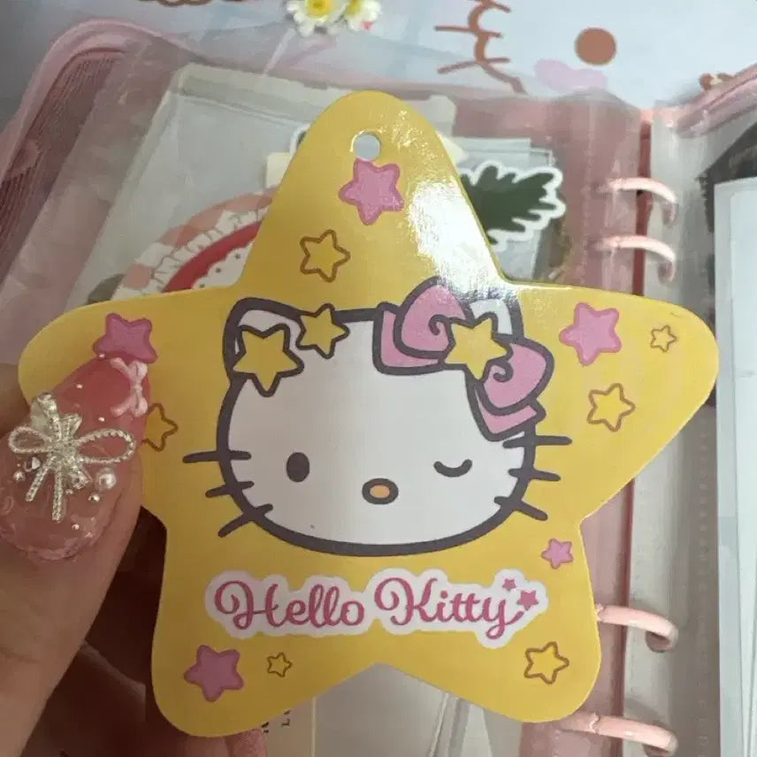 [BUNJANG] Sanrio Hello Kitty Swan Mascot Holder Keyring / 산리오 헬로키티 판타지 시리즈 스완 마스코트 홀더 키링 인형