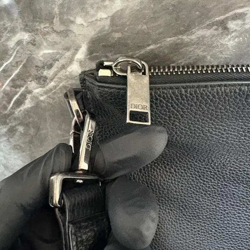 [BUNJANG] Dior A4 CD Logo Clutch / 디올 A4 CD로고 클러치