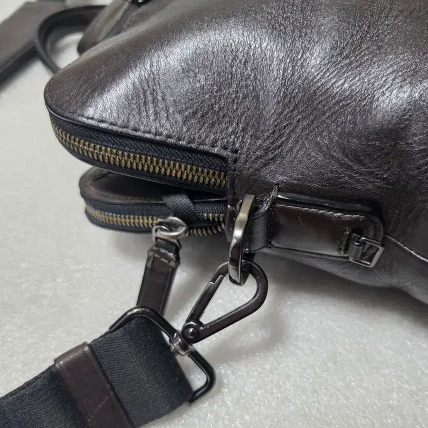 [BUNJANG] TUMI Harrison Seneca Slim Brief Leather Briefcase / 투미 TUMI 해리슨 세네카 슬림 브리프 63000B 가죽서류가방