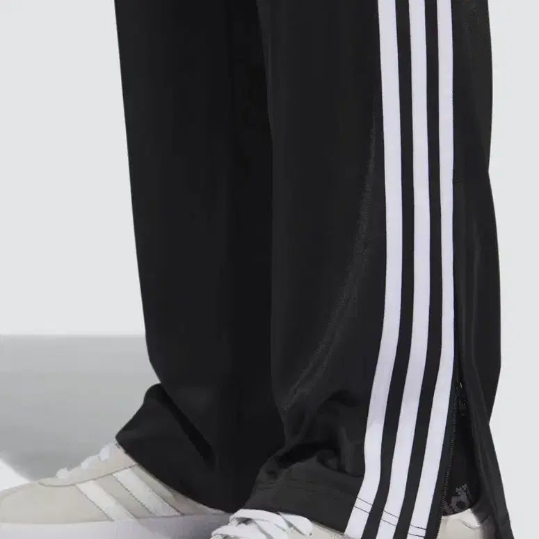 [SOLD OUT] (새상품) 아디다스 파이어버드 트랙 팬츠 2XL