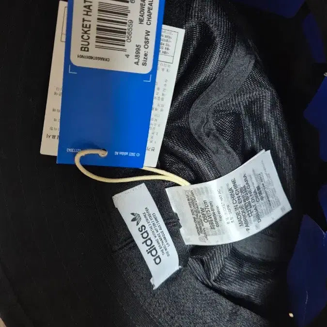 [BUNJANG] Adidas Adicolor Bucket Hat Black / (택달린 새상품) 아디다스 아디컬러 여성용 버킷햇 블랙