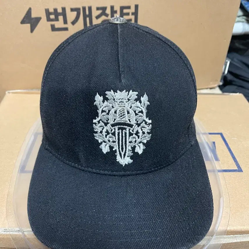 [BUNJANG] Chrome Hearts Black Cap / 크롬 하트 단검 로고 블랙 캡