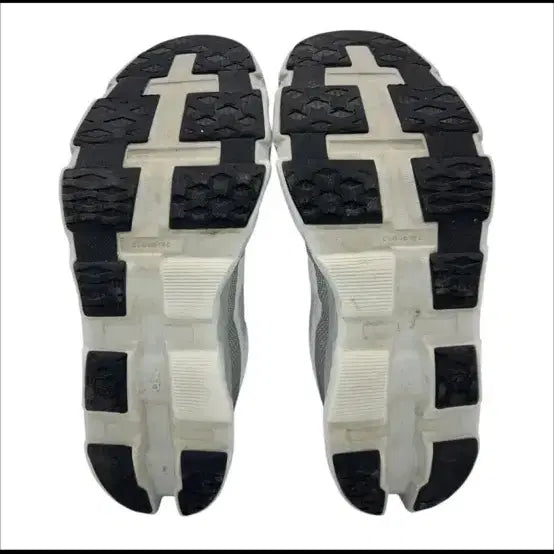 [BUNJANG] On Cloudmonster Hyper Running Shoes 265 / 온 클라우드몬스터 하이퍼 러닝화 265