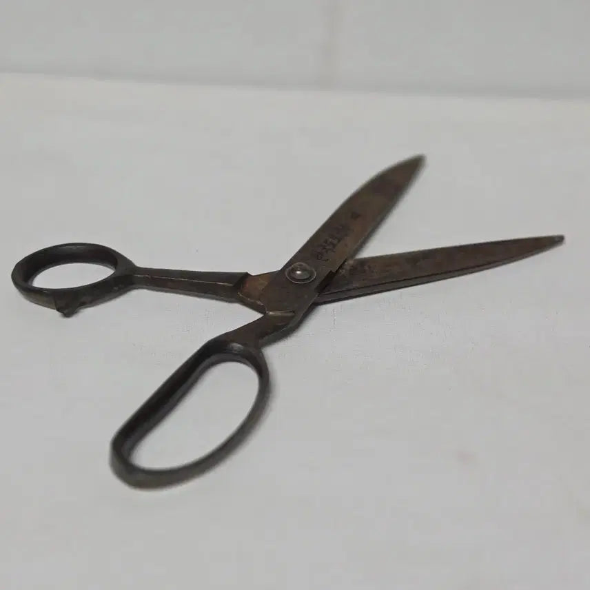 [BUNJANG] Korea Expressway Corporation Iron Cutting Scissors / 70년대 개통식 무쇠 커팅식 가위 한국도로공사 기념 커팅 가위 무쇠