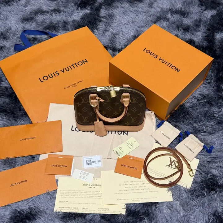 [BUNJANG] Louis Vuitton Monogram Alma BB Shoulder Bag / [완풀구성] 루이비통 모노그램 알마bb 숄더백