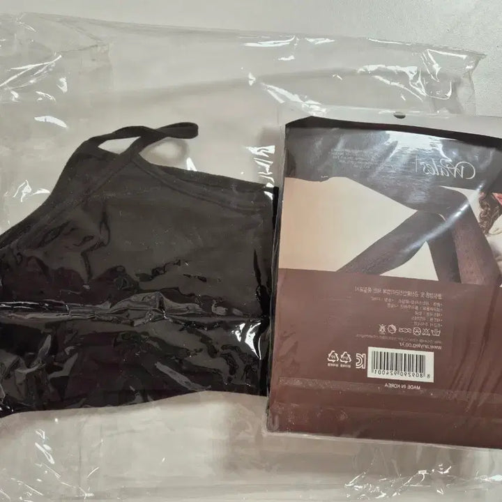 [BUNJANG] Wales Stockings + Black Bra Top Bundle / (새상품)Wales 팬티 스타킹 + 검정 브라탑 일괄 판매