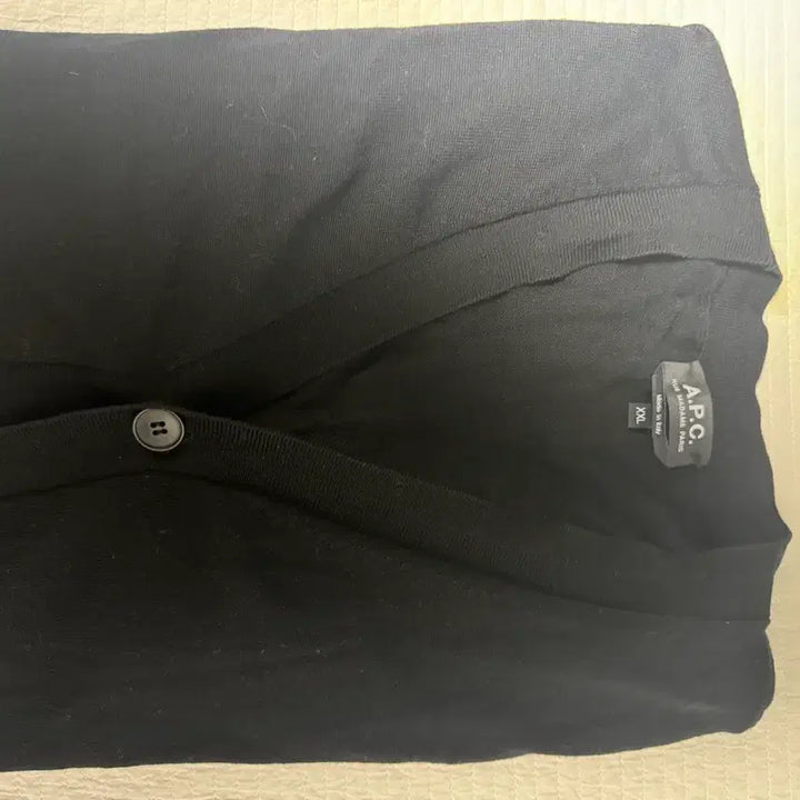 [BUNJANG] A.P.C. Black Cardigan XXL / A.P.C. 블랙 가디건 XXL 사이즈(110)