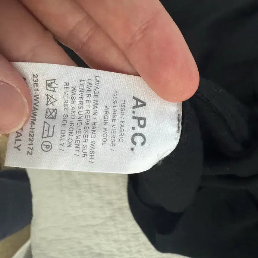 [BUNJANG] A.P.C. Black Cardigan XXL / A.P.C. 블랙 가디건 XXL 사이즈(110)