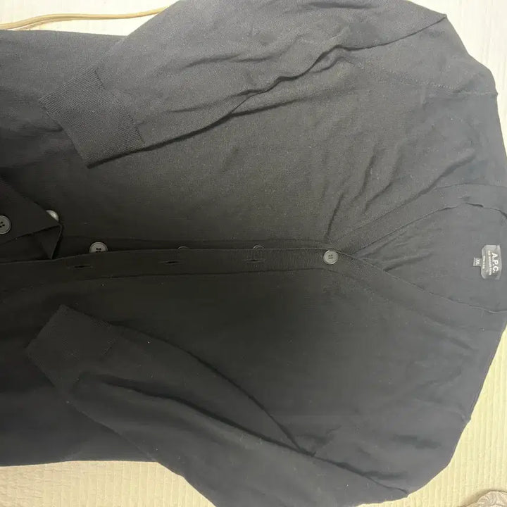 [BUNJANG] A.P.C. Black Cardigan XXL / A.P.C. 블랙 가디건 XXL 사이즈(110)