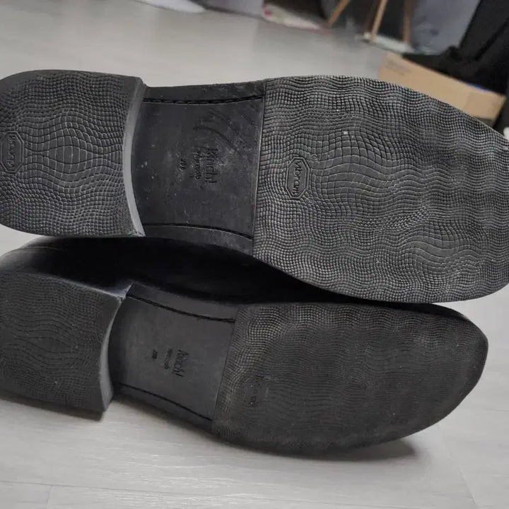 [BUNJANG] Kinch 233 Sneakers / 킨치 233