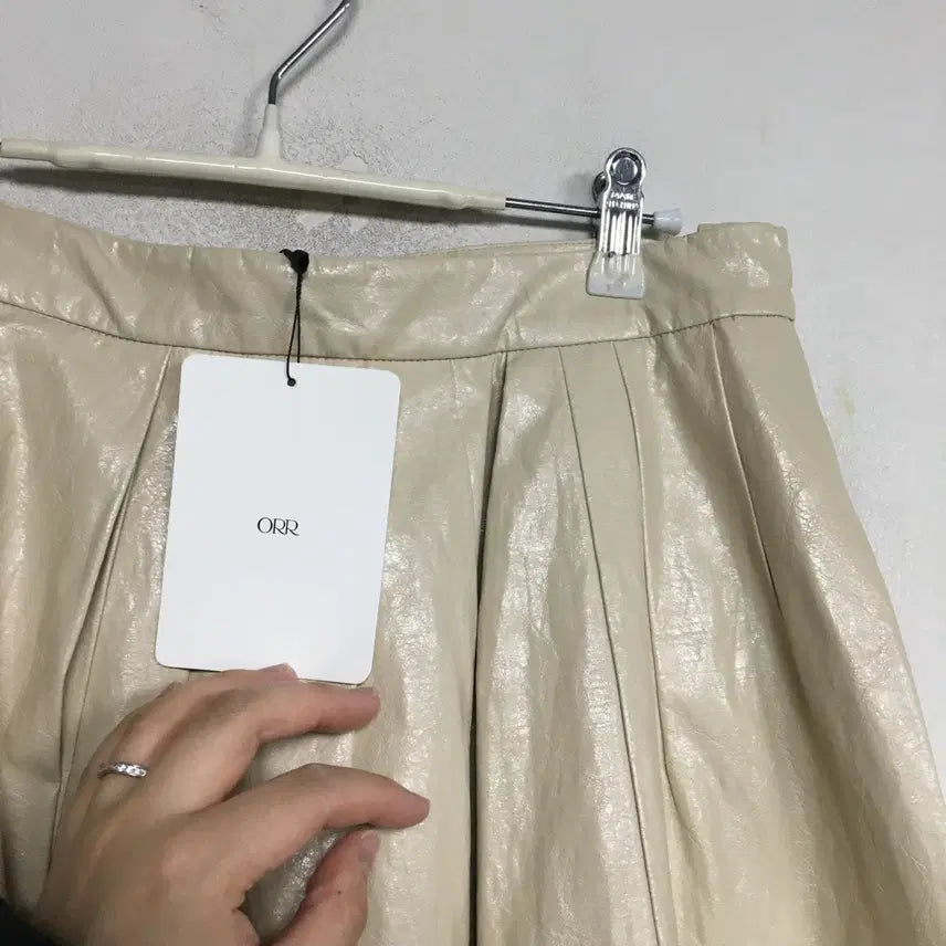[BUNJANG] ORR Cracked Leather Low Skirt M / 새상품 ORR 오르 크랙 레더 로우 스커트 M