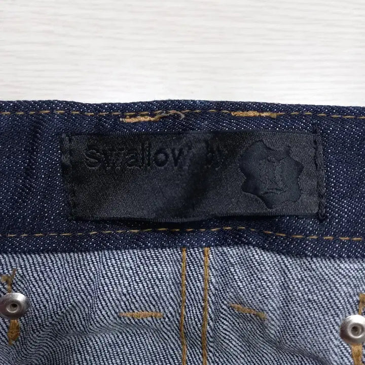 [SOLD OUT] 32 새상품 Swallow Kor 생지 스판 슬림일자 진청 32-346