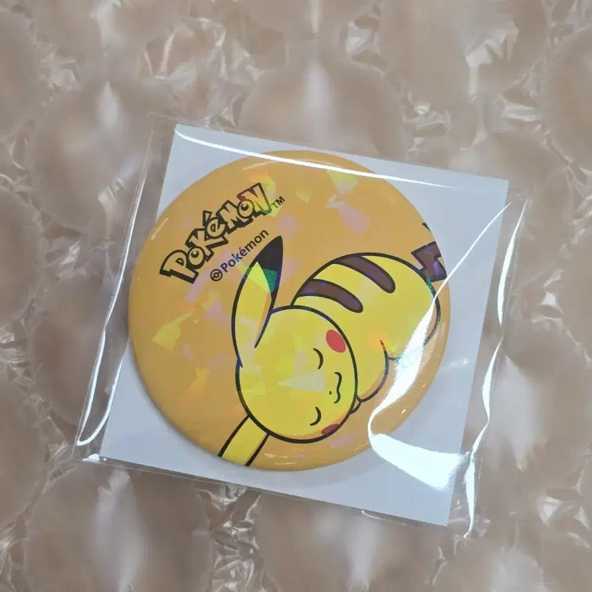 [BUNJANG] Parrell Pikachu Badge / 파넬 포켓몬 피카츄 뱃지
