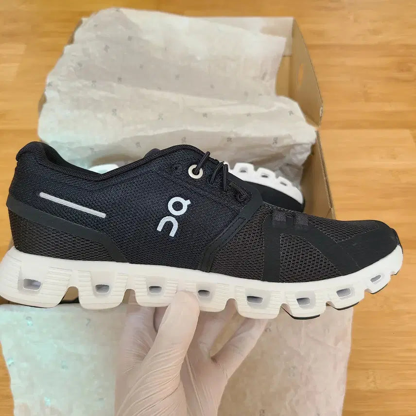 [BUNJANG] On-Running Cloud 5 Shoes / 온러닝 클라우드5 37.5w