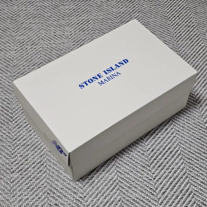 [BUNJANG] New Balance x Stone Island Numeric 272 Sneakers / 뉴발란스 x 스톤 아일랜드 뉴메릭 272 (새 상품)